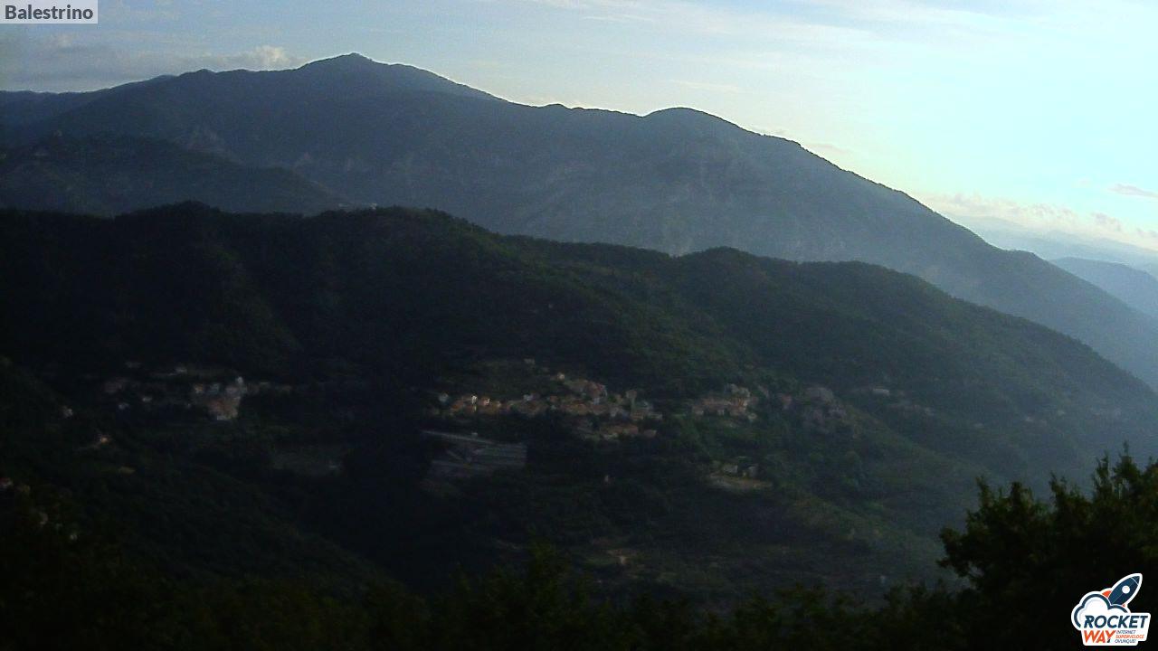 immagine della webcam nei dintorni di Bardineto: webcam Toirano