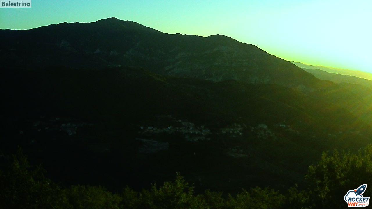 immagine della webcam nei dintorni di Varigotti: webcam Toirano