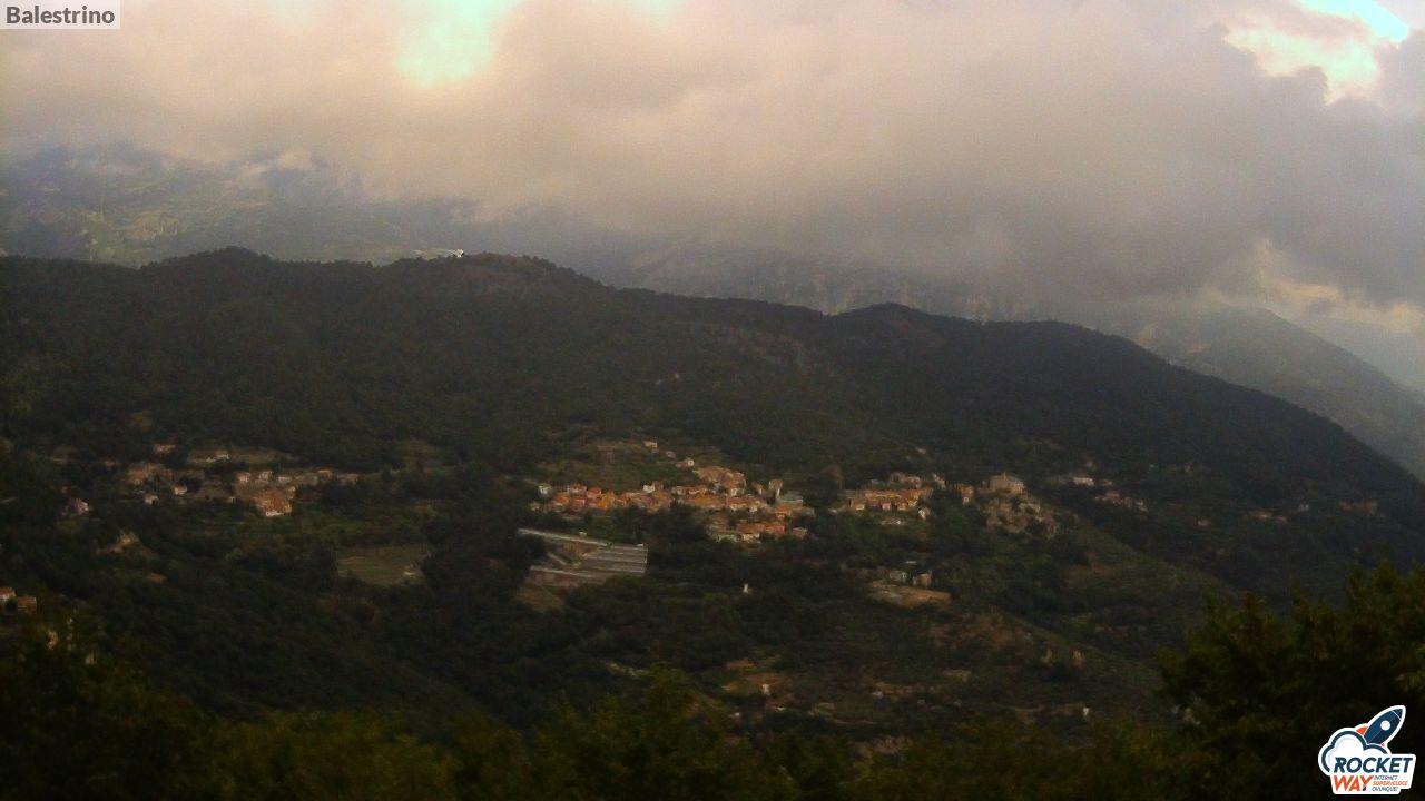 immagine della webcam nei dintorni di Pietra Ligure: webcam Toirano