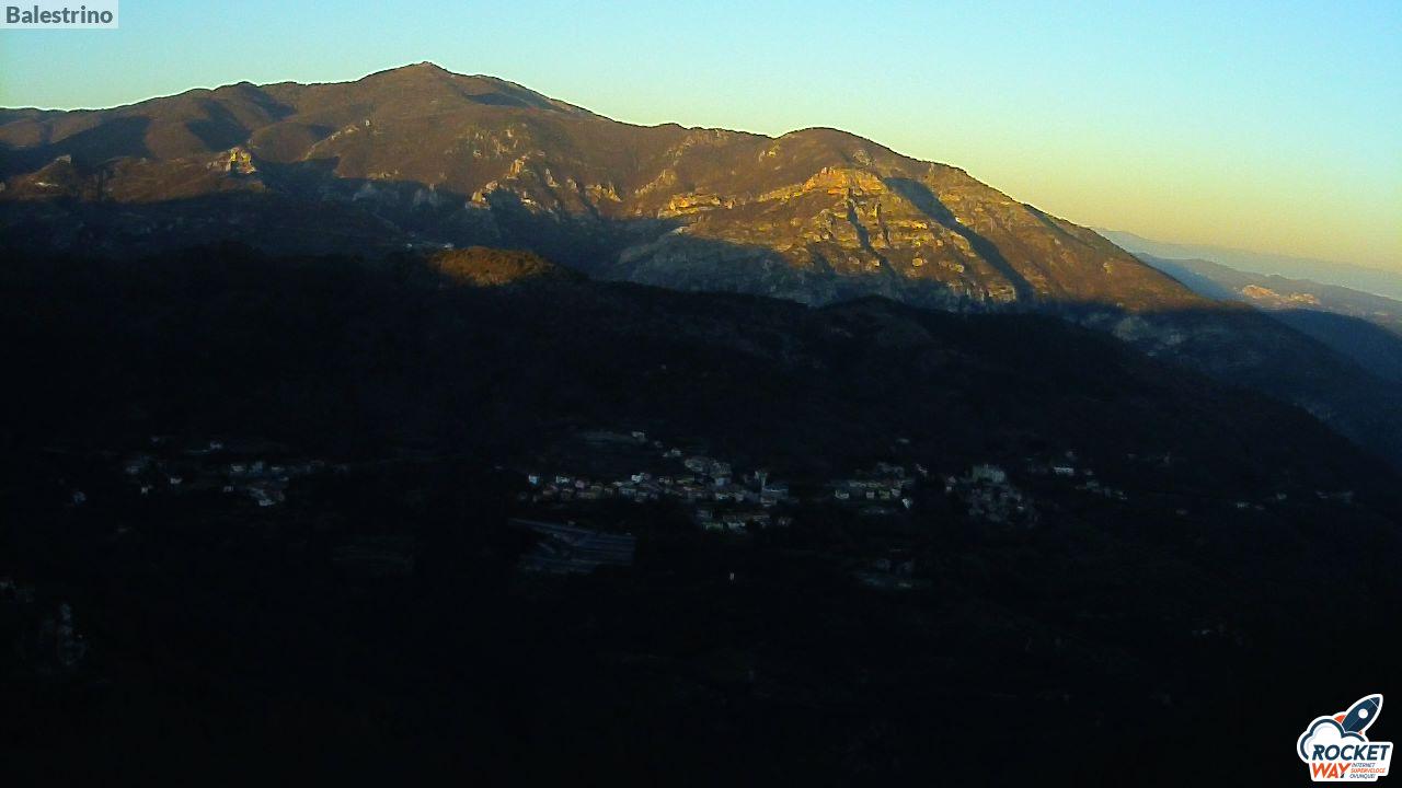 immagine della webcam nei dintorni di Noli: webcam Toirano