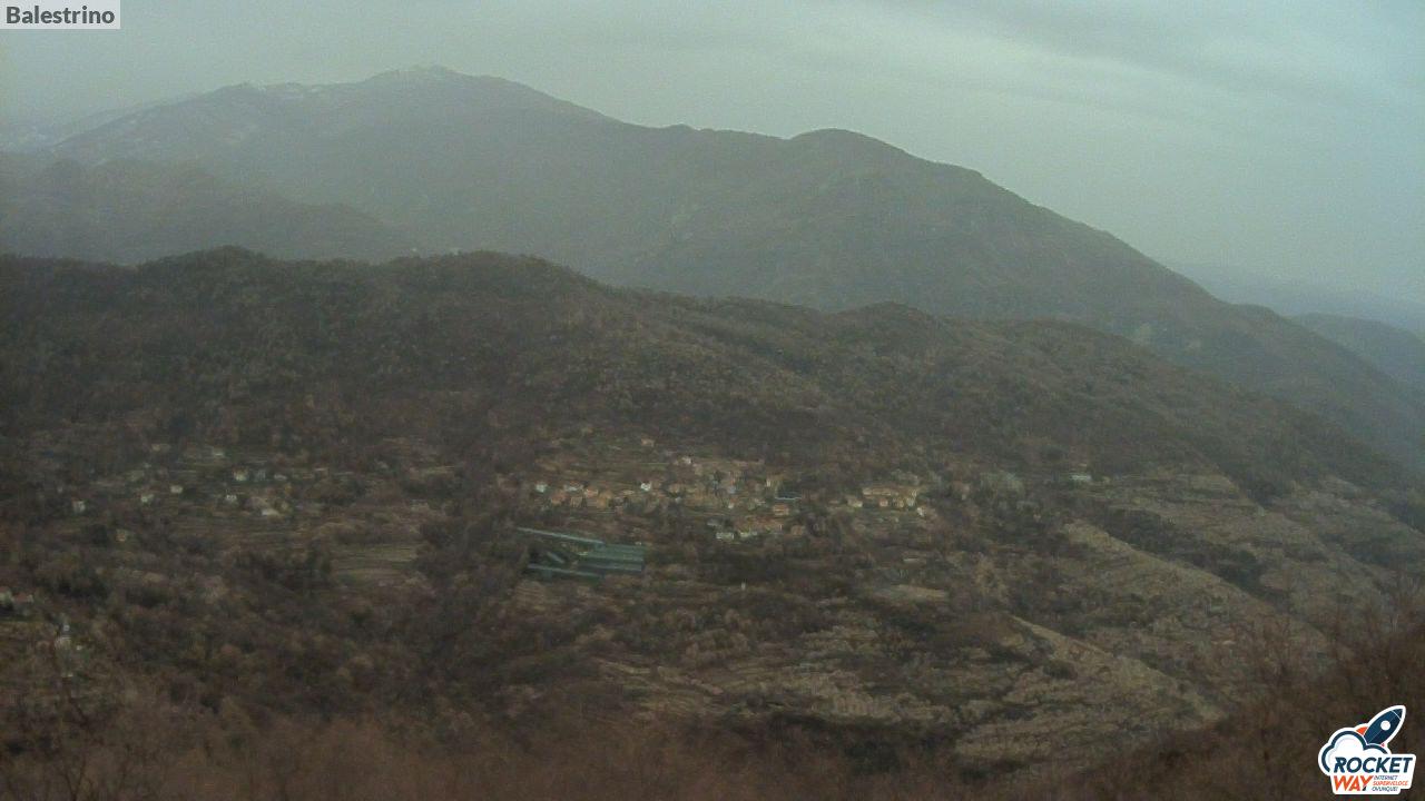 immagine della webcam nei dintorni di Aquila di Arroscia: webcam Toirano