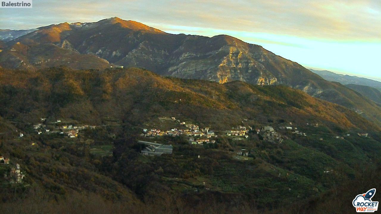 immagine della webcam nei dintorni di Borghetto Santo Spirito: webcam Toirano