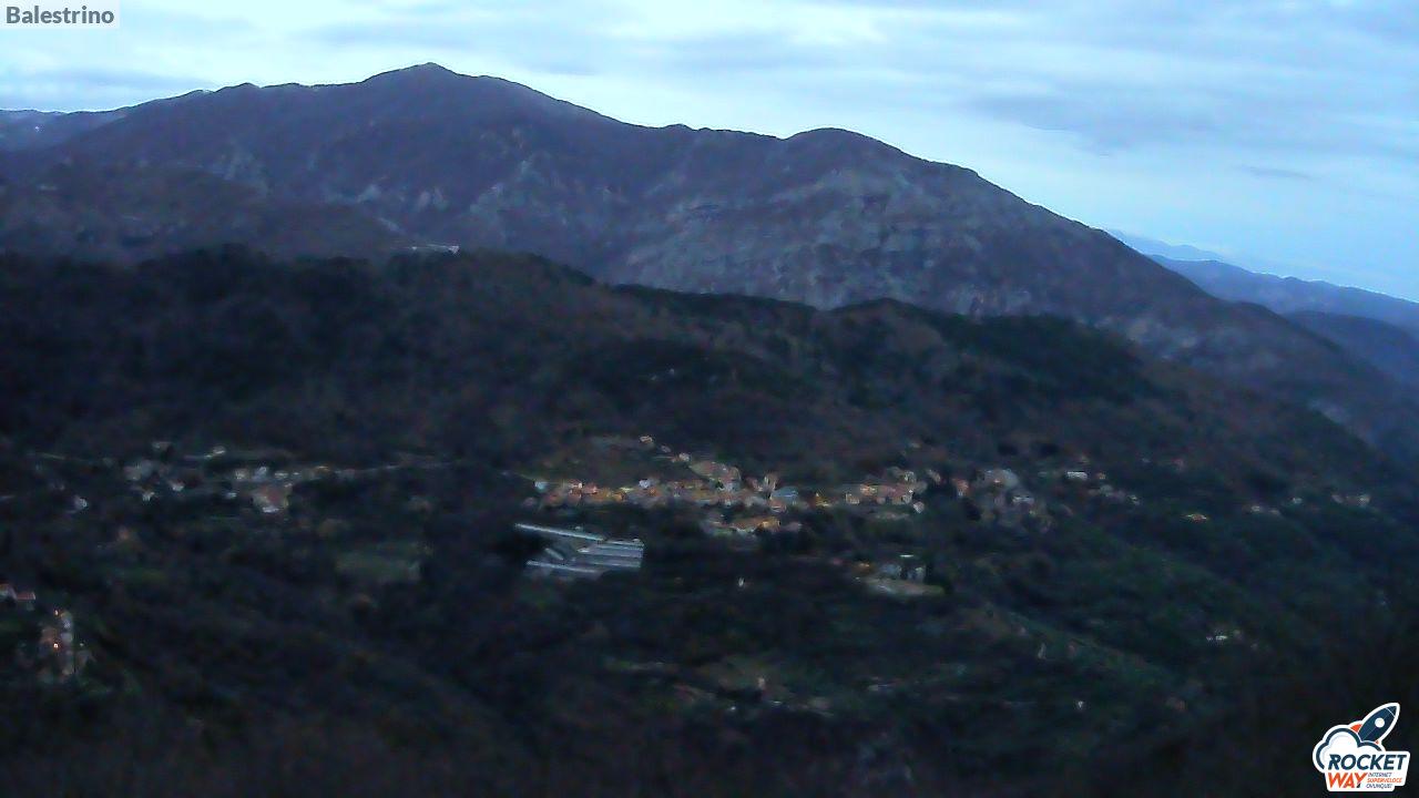 immagine della webcam nei dintorni di Garessio: webcam Toirano