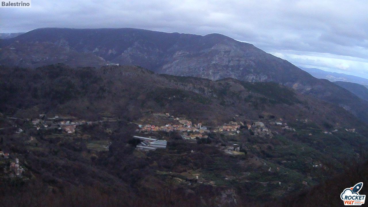 immagine della webcam nei dintorni di Finale Marina: webcam Toirano