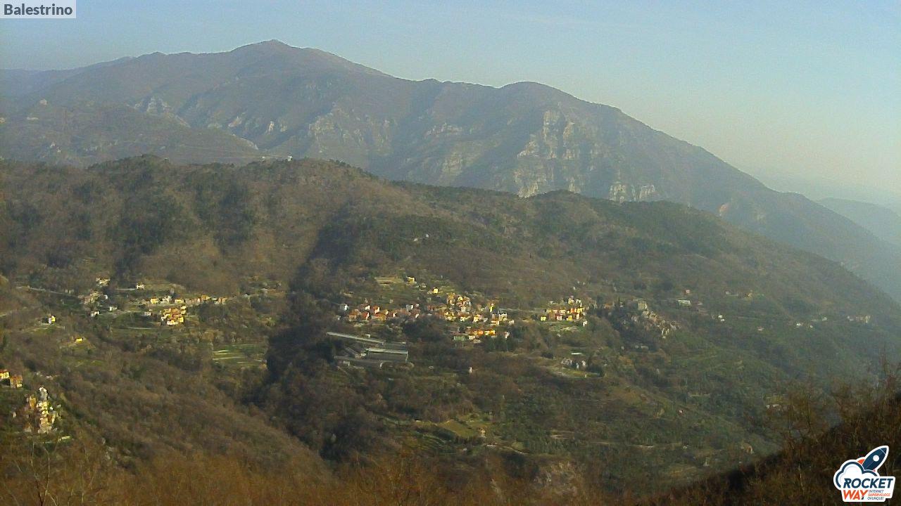 immagine della webcam nei dintorni di Pietra Ligure: webcam Toirano