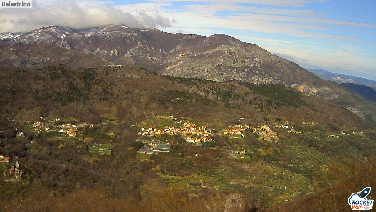 immagine della webcam nei dintorni di Giardini: webcam Toirano