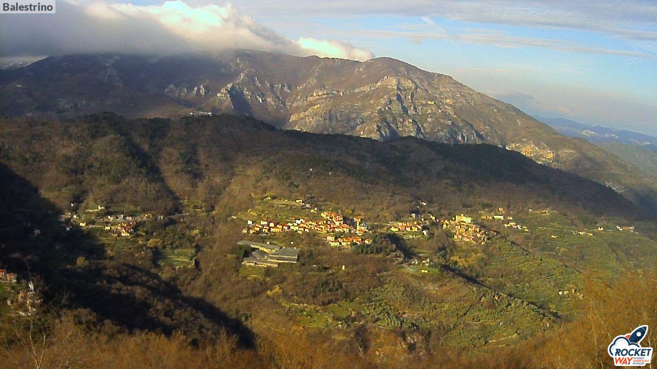 immagine della webcam nei dintorni di Loano: webcam Toirano