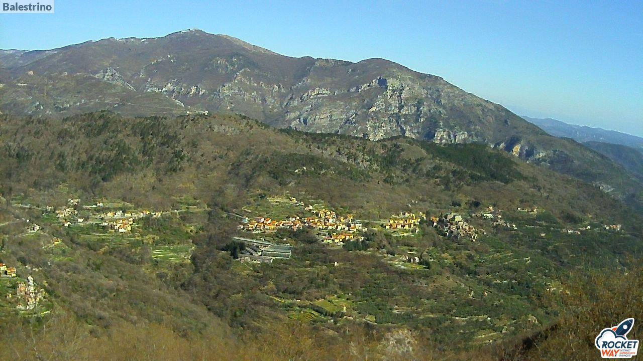 immagine della webcam nei dintorni di Aquila di Arroscia: webcam Toirano