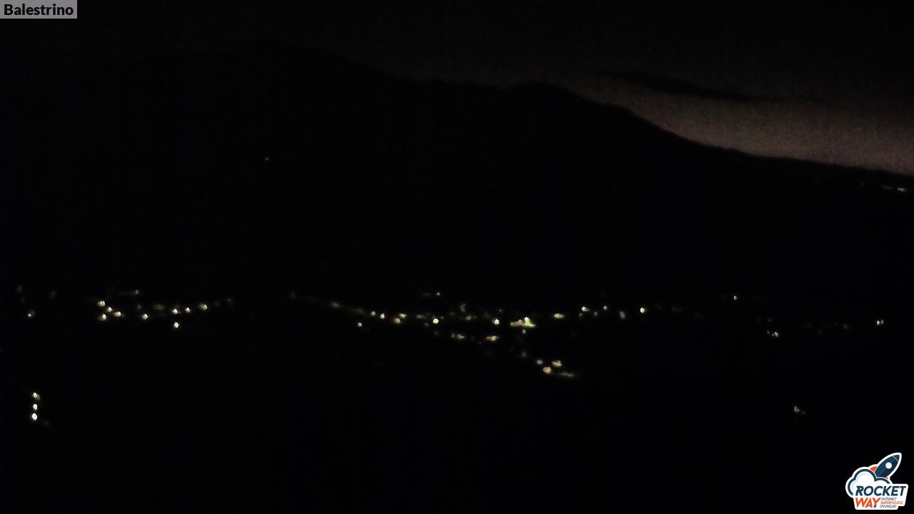 immagine della webcam nei dintorni di Campochiesa: webcam Toirano