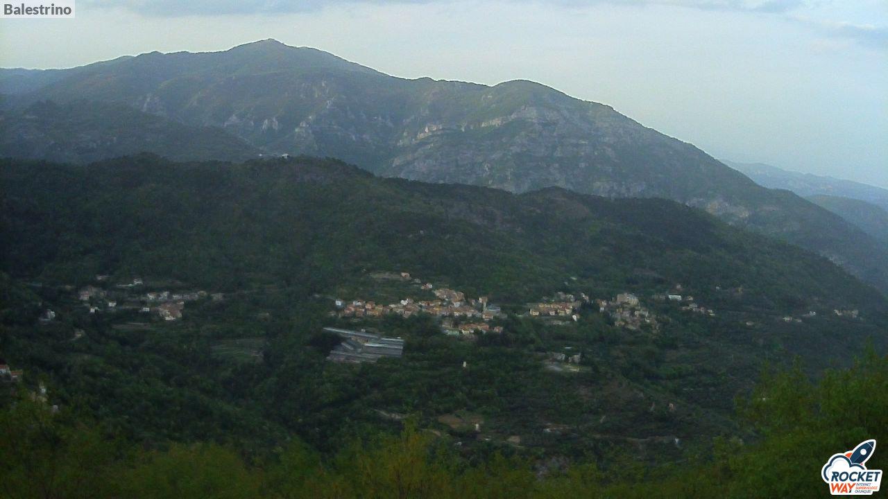 immagine della webcam nei dintorni di Garessio: webcam Toirano