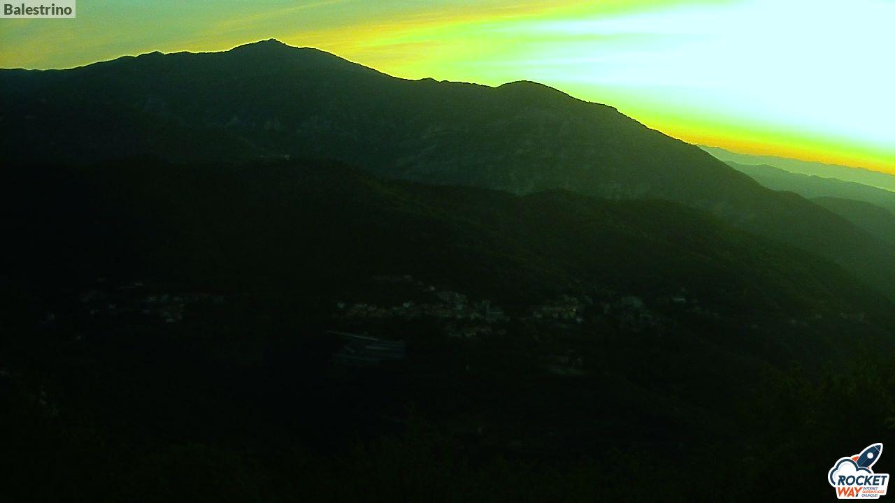 immagine della webcam nei dintorni di Balestrino: webcam Toirano