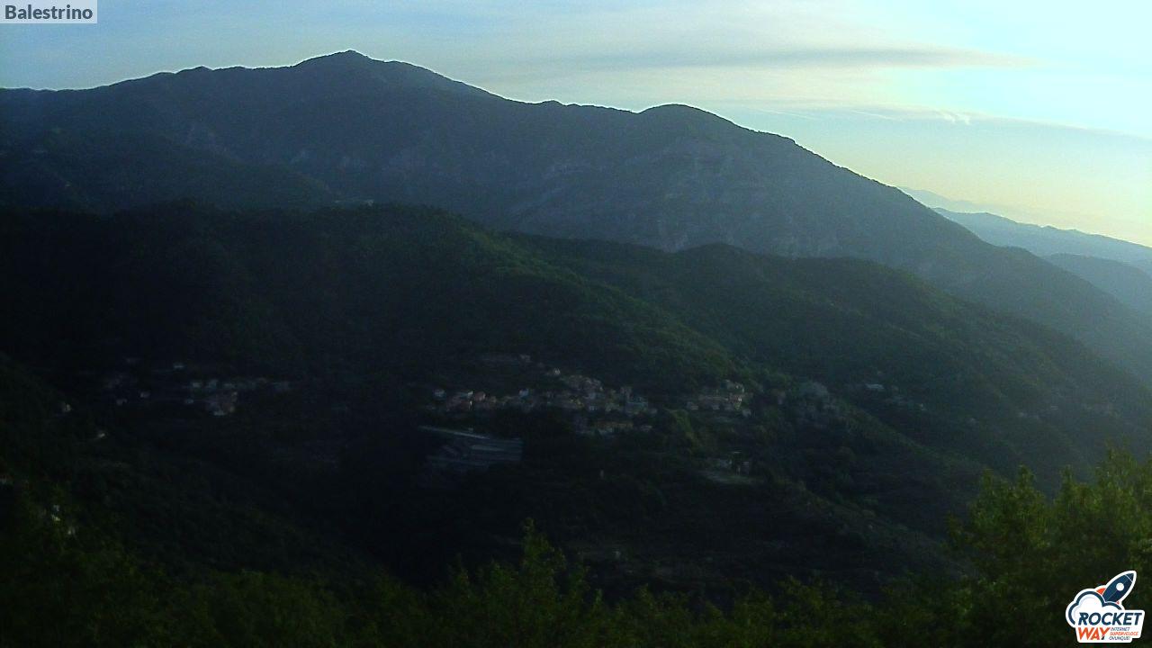 immagine della webcam nei dintorni di Giardini: webcam Toirano