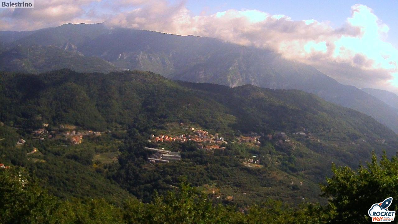 immagine della webcam nei dintorni di Finale Ligure: webcam Toirano