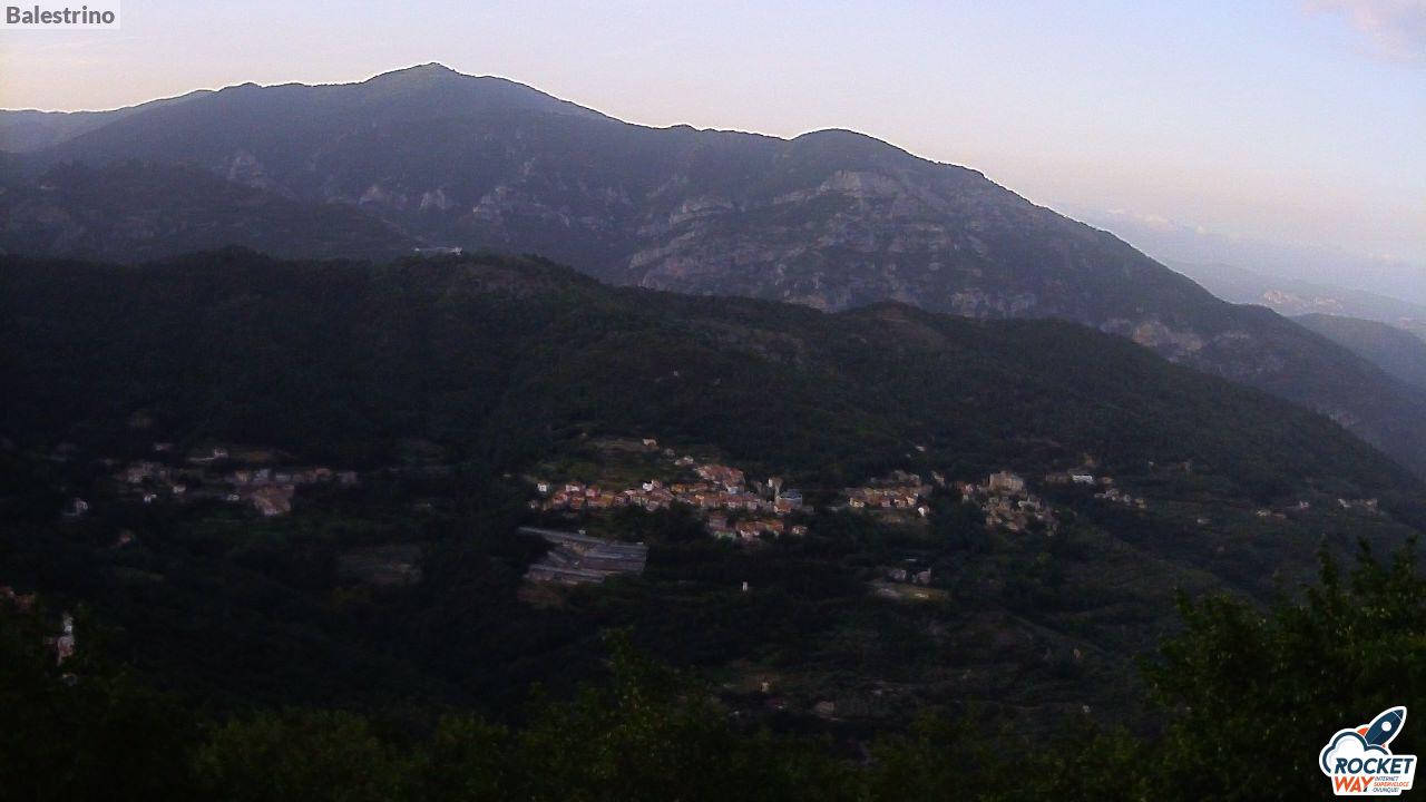 immagine della webcam nei dintorni di Pietra Ligure: webcam Toirano