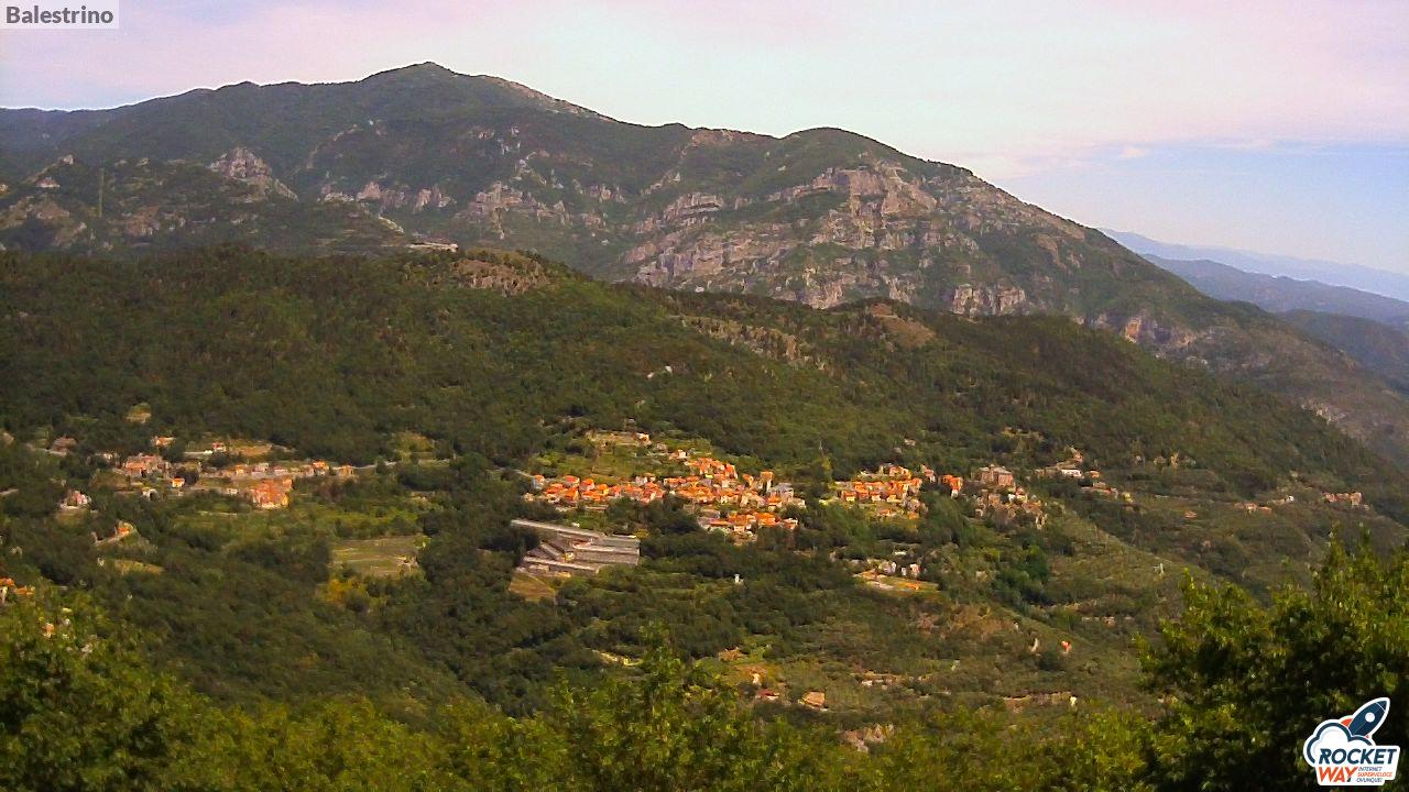 immagine della webcam nei dintorni di Loano: webcam Toirano