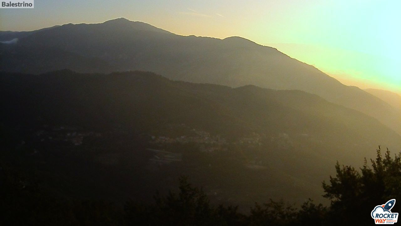 immagine della webcam nei dintorni di Albenga: webcam Toirano