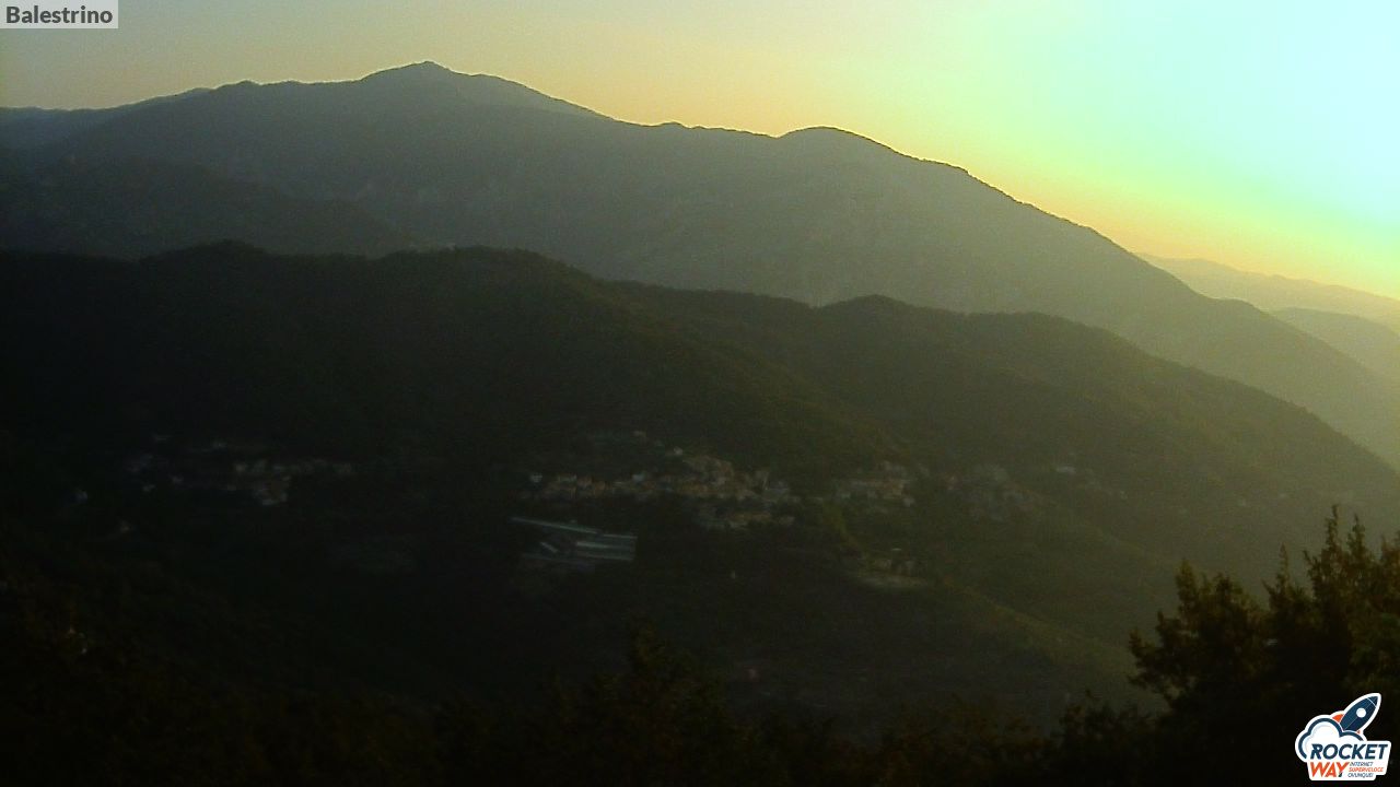 immagine della webcam nei dintorni di Spotorno: webcam Toirano