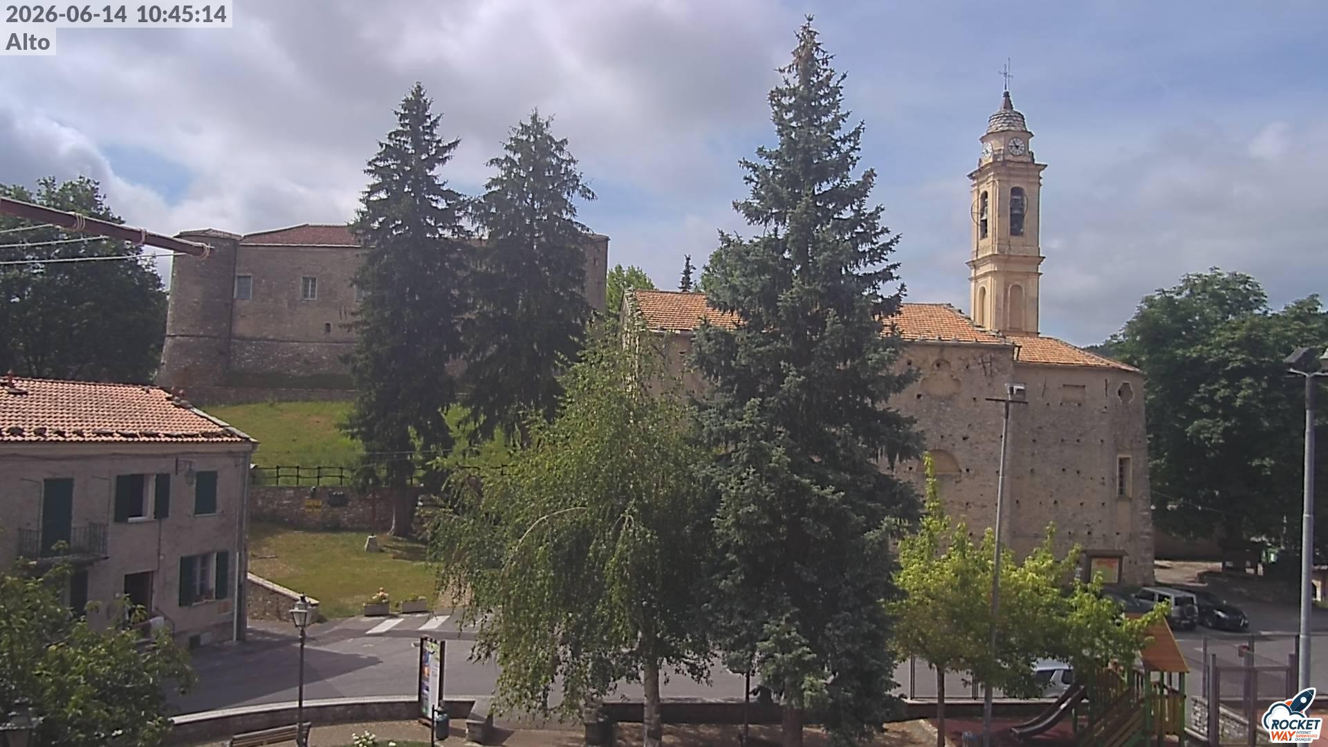 immagine della webcam nei dintorni di Monesi di Triora: webcam Alto